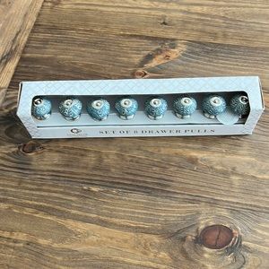 Drawer Pulls, Set of 8 BNWT